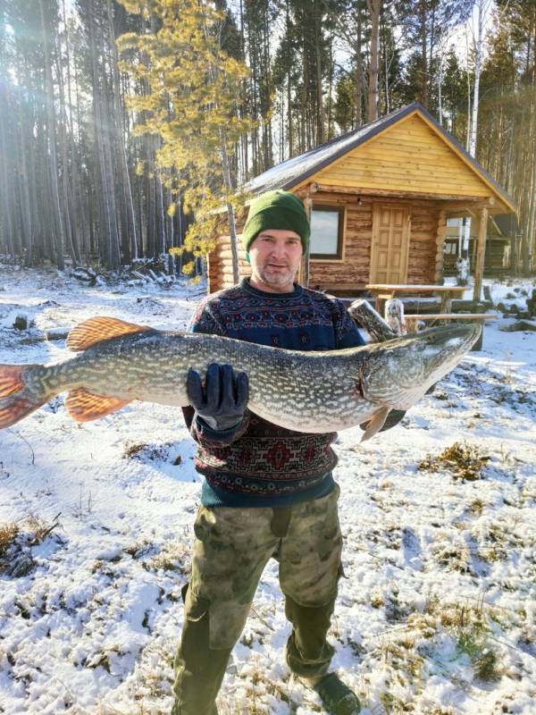Фотоотчет по рыбе: Щука. Место рыбалки: озеро Байкал